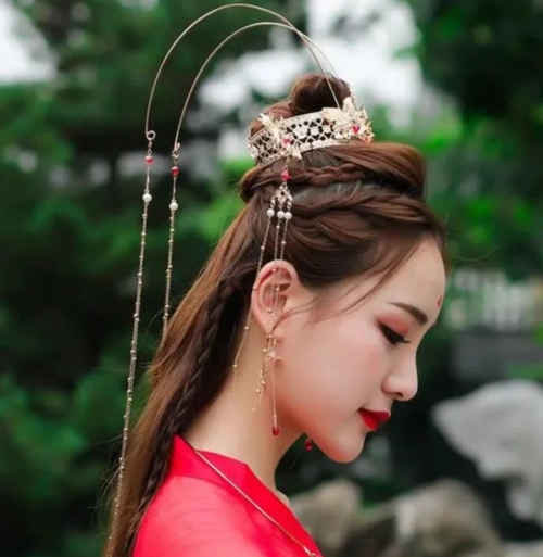 心理测试:你最喜欢下面哪个古代发型?测你前世是什么命格,我公主