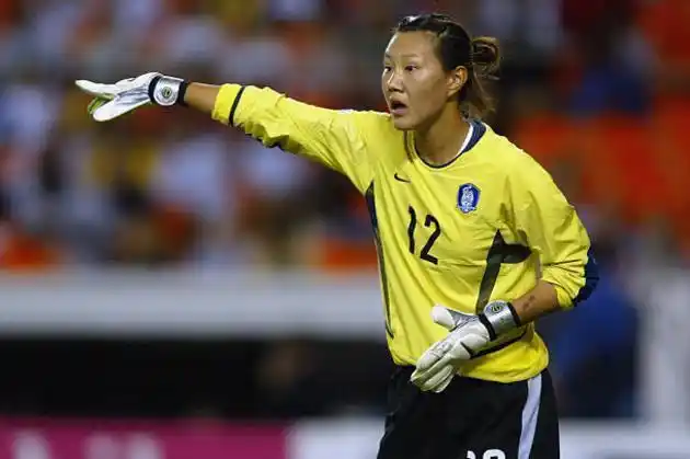 东亚杯韩国垫底门将还被发现整容疑似一张注入玻尿酸的脸