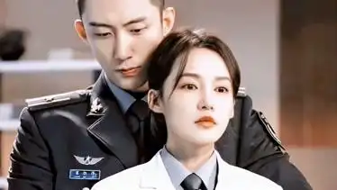 黄景瑜李沁亲爱的戎装惊喜大放送