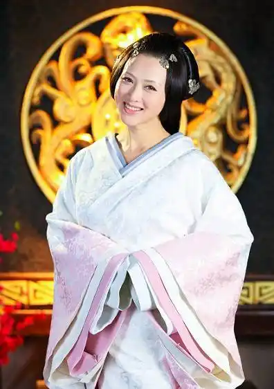 沈雪如角色介绍_王的女人演员表沈雪如_电视剧_吉剧网