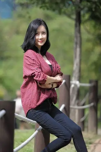 【转载】韩国美女闵秀雅 - 普通人的生活的日志 - 网易博客