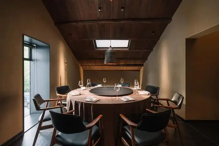 杭州·青桃餐厅(四眼井店) / 观堂 | soho设计区