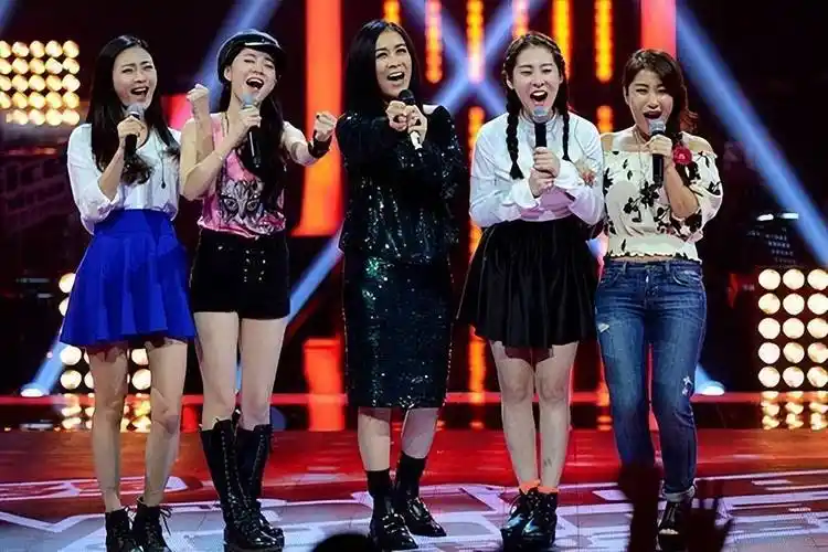 好声音没夺冠,却嫁给爱奇艺副总裁,34岁成了人生赢家_李嘉格_车澈