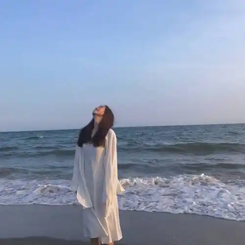 女生头像海边唯美意境
