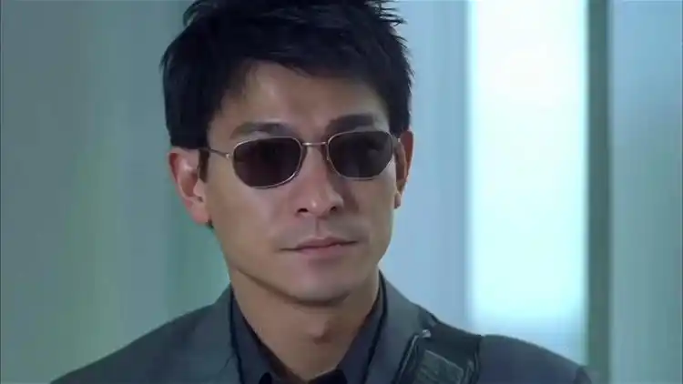 暗战:华仔这段戏简直不要太霸气,真不愧是影帝我偶像,真棒!