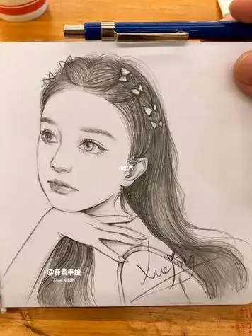 人物肖像画素描 人物肖像画素描简单