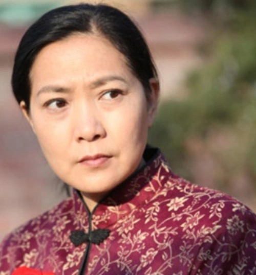 影后沈丹萍不顾反对嫁外国人婚后一天提100次离婚拒改国籍