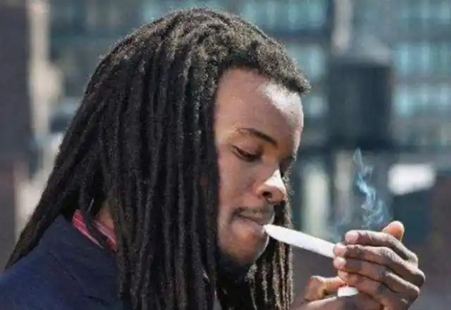 非洲人的"脏辫"究竟脏不脏?头发冲水的那一刻,差点把我送走