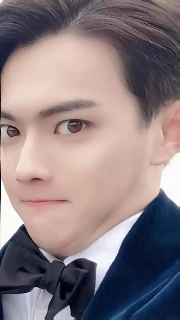 怎么酱紫可爱0906#许凯#可爱宝 - 抖音