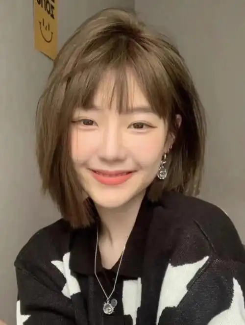 素颜出门也好看的发色蜂蜜茶棕色