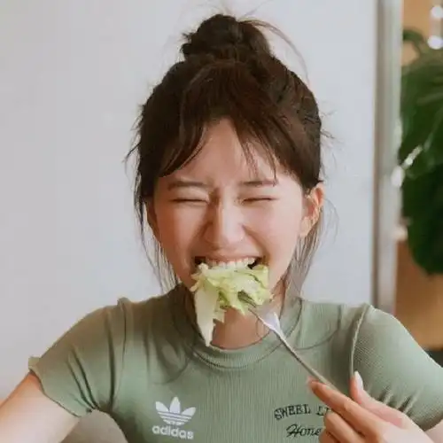 赵露思头像照片合集,这也太甜了吧!