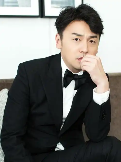 祝福雷佳音老师越来越好,事业更上一层楼.拍出更多优秀作品.