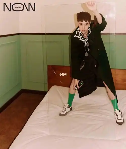 绿色就是最好看的颜色98_王一博_袜子_潮流_穿搭ootd