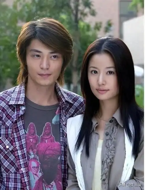 林心如和霍建华,林心如穿卡通皮肤蜡黄难掩阿姨感,老公男神依旧