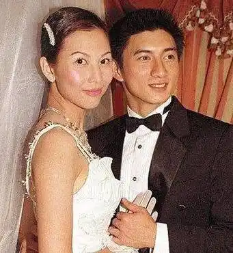 原创蔡少芬与刘銮雄相恋6年吴奇隆相爱3年却为何嫁给了张晋