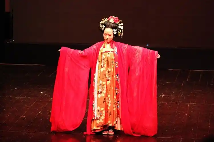 tang dynasty clothing