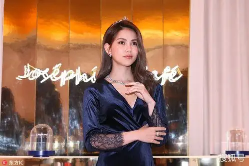 昆凌气质高贵得像公主 难怪周杰伦会选择她