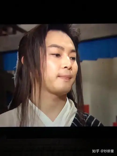 武林外传65集白展堂望向展红绫离开的方向眼神所代表的含义. - 知乎