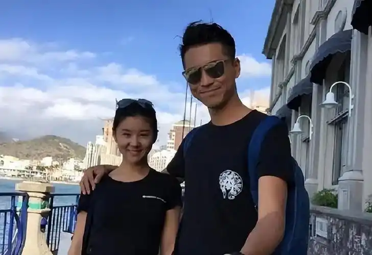 回顾一级演员王雷被丈母娘一眼相中才有了他和李小萌17年的爱情