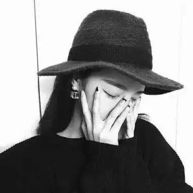 黑白女生头像高冷霸气2021精选用更好的方式去谈论爱情