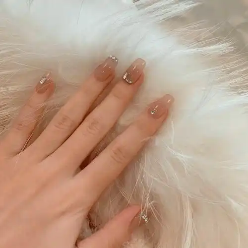 150款巨好看的夏日美甲!清凉显手白,短甲也能做!_款式_指甲_手指头