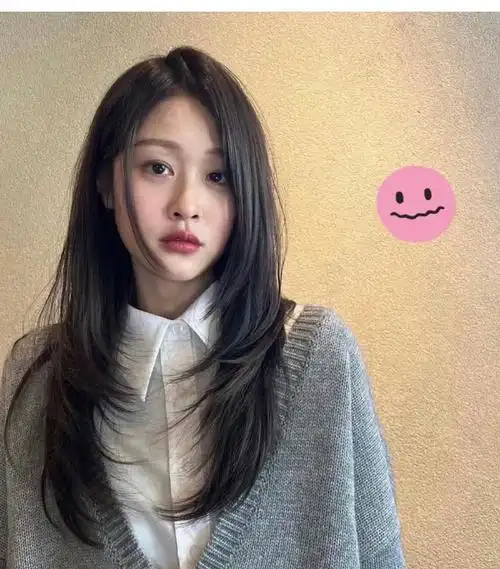 好看的女生发型,中长发,高层次,美感十足