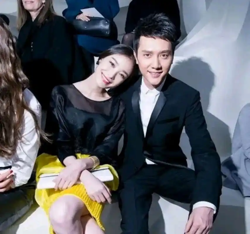 [捂脸]看得出倪妮很爱冯绍峰啊[捂脸]难怪赵丽颖和你离婚,哎,根本不是