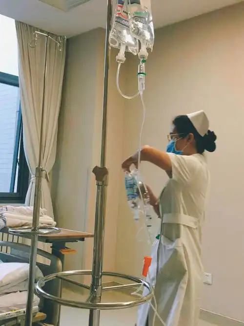 假装自己住院高清图片医院乱跑图片病房吃饭小红书医院真实图住院