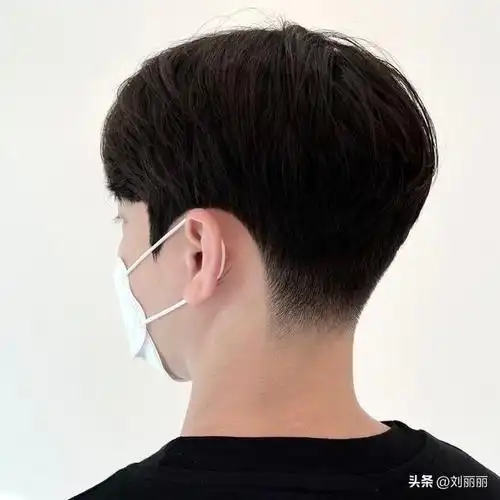 脸大脸宽的男生适合什么发型图片,脸胖的男生留这25款短发也很帅!