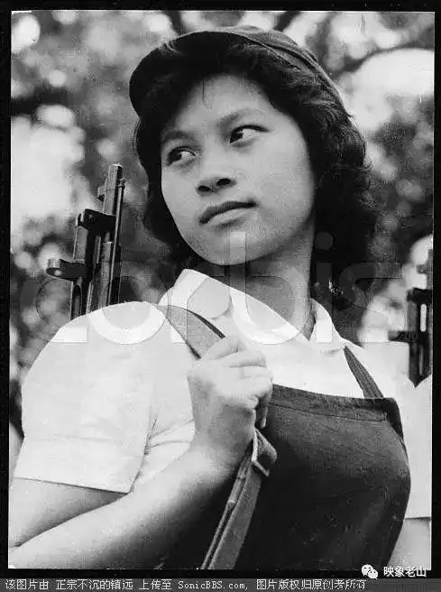 对越自卫反击战中的越南武装,越南女兵貌美如花_腾讯新闻