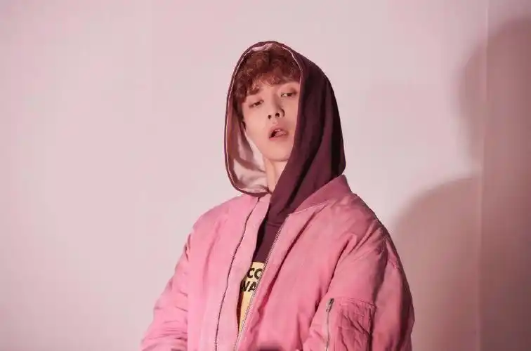 张艺兴壁纸第一波