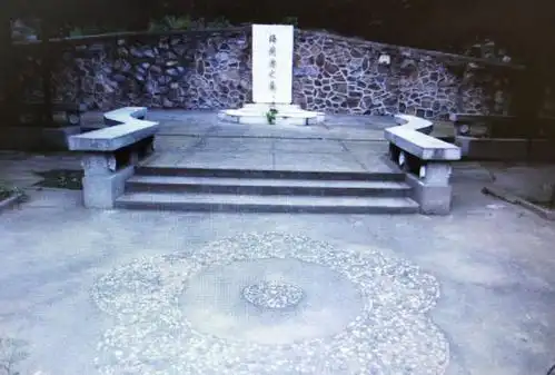 梅兰芳墓地一首贵妃醉酒惊艳众人死后总理特批阴沉木棺