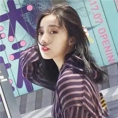2019抖音流行头像女生霸气拽 可爱这个词的解释就是我本人