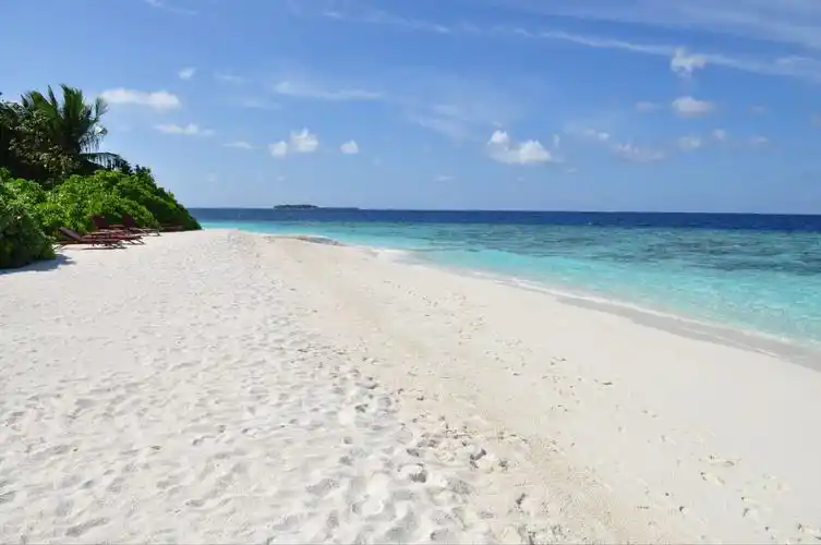 马尔代夫旅游价格_马尔代夫天堂岛旅游价格_从乌鲁木齐到马尔代夫旅游