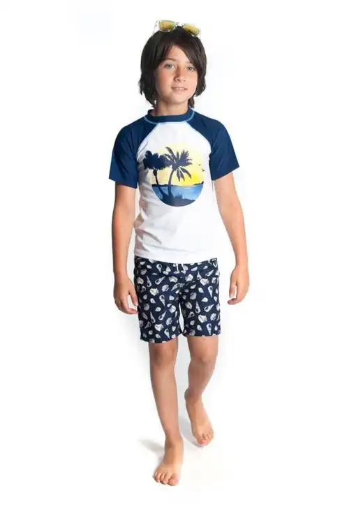 别再当朋友圈毒药了晒照指南让宝宝正确拥抱海滩