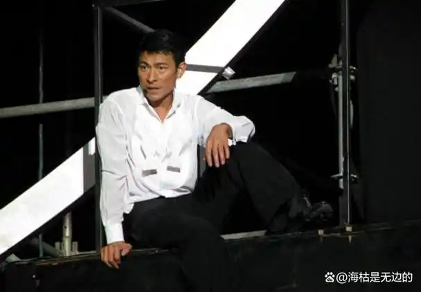 刘德华官宣演唱会,门票3000元起步!这一次,他没打算赚