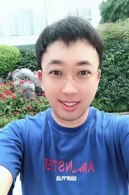 于正怒怼唐嫣前男友邱泽 以前哭着求演我的戏, 快得影帝又毁约