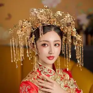 凤冠霞帔汉服公主