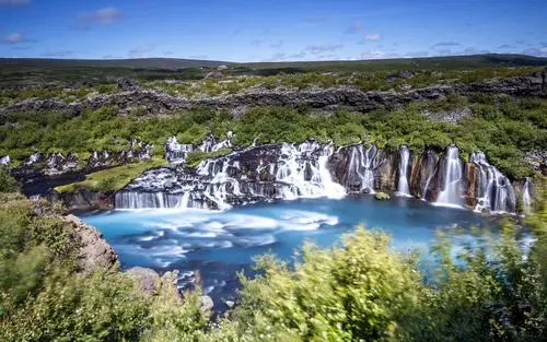 美丽的自然景观,小溪,瀑布 壁纸