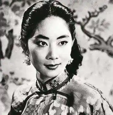 卢燕个人资料-60余年舞台生涯多部经典获赞