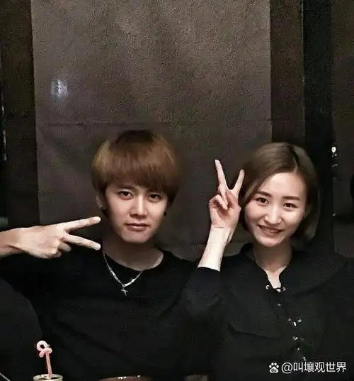 任嘉伦的老婆,漂亮温柔,清纯可爱,和任嘉伦非常的般配,两人识于微时