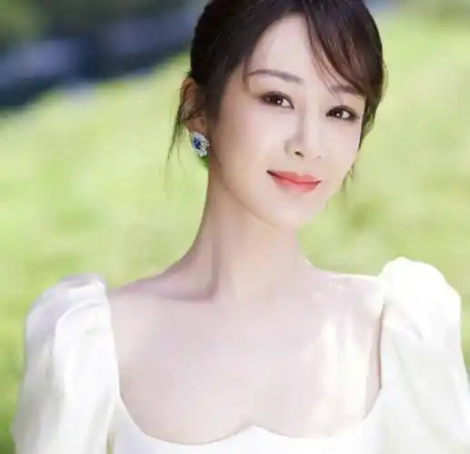 杨紫做客《向往的生活》,与张艺兴热聊不顾镜头,两人真是太甜了_互动