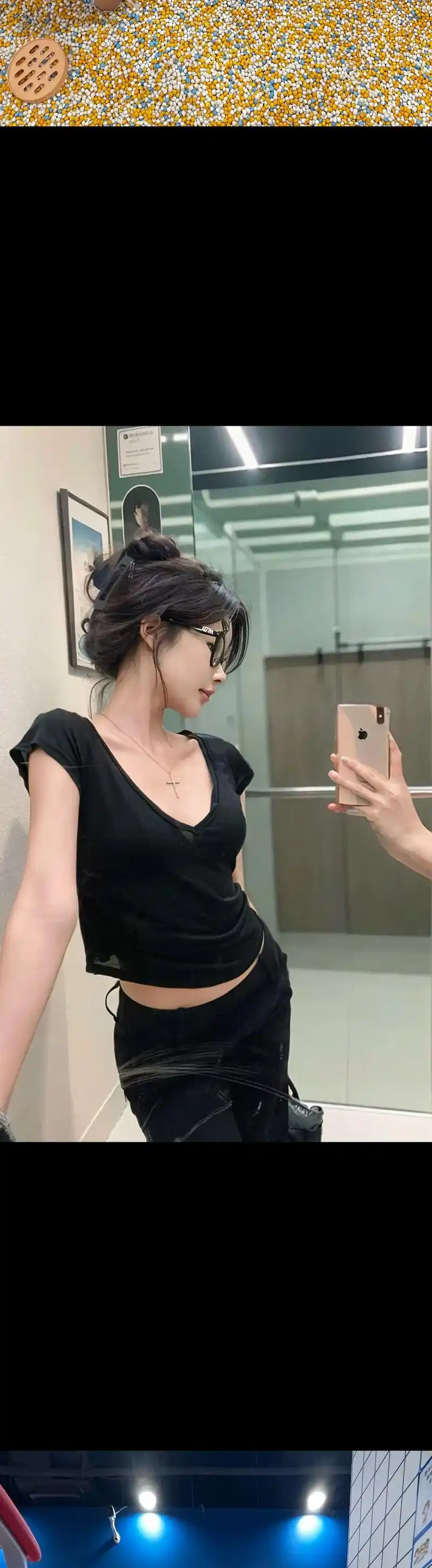 穿搭的尽头是极简 #随心所欲是心里永远的top1 #穿出高级感的简约风穿