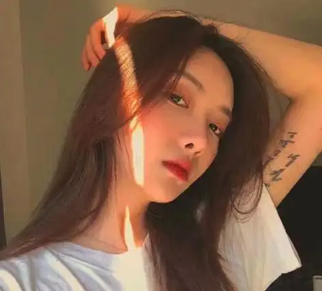 又霸气又高冷的女生头像 背景图片盘点