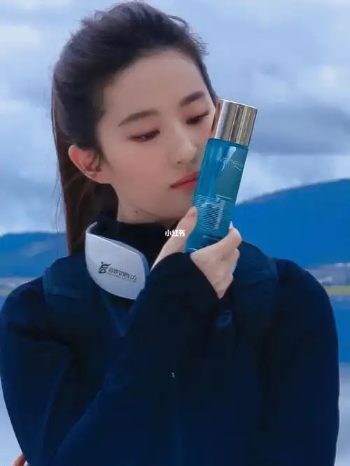 刘亦菲×温碧泉 | 调修 / 壁纸 / 天山静湖_壁纸_刘亦菲_温碧泉怎么样