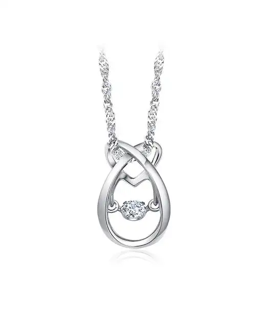 周大福 怦然系列灵动优雅钻石18k金吊坠(定价)