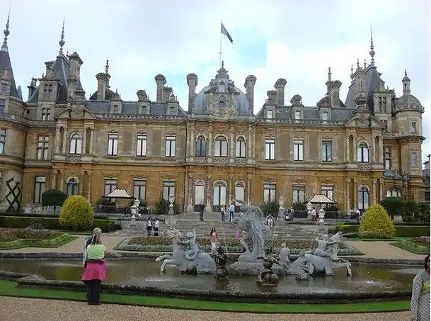 英国奢华庄园│罗斯柴尔德家族的沃德斯登庄园.