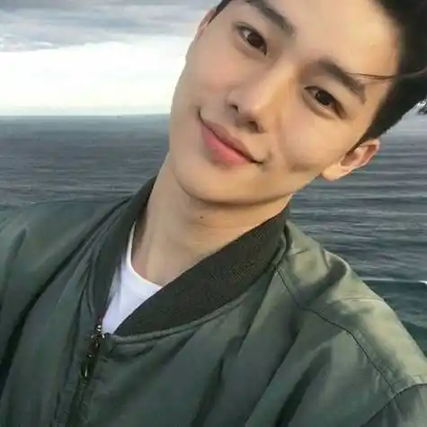 人物图片男头像图片大全 男生头像图片大全 -【爱个性】