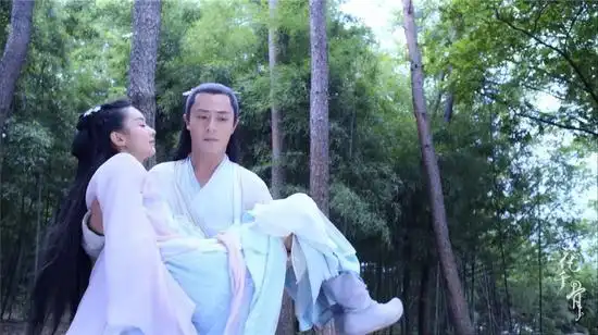 《花千骨》无垢成杀人魔 白子画被逼表白