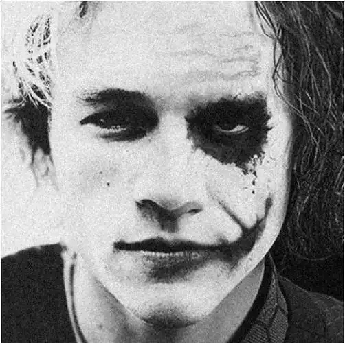 希斯莱杰小丑杀过人吗希斯莱杰为什么会抑郁要死